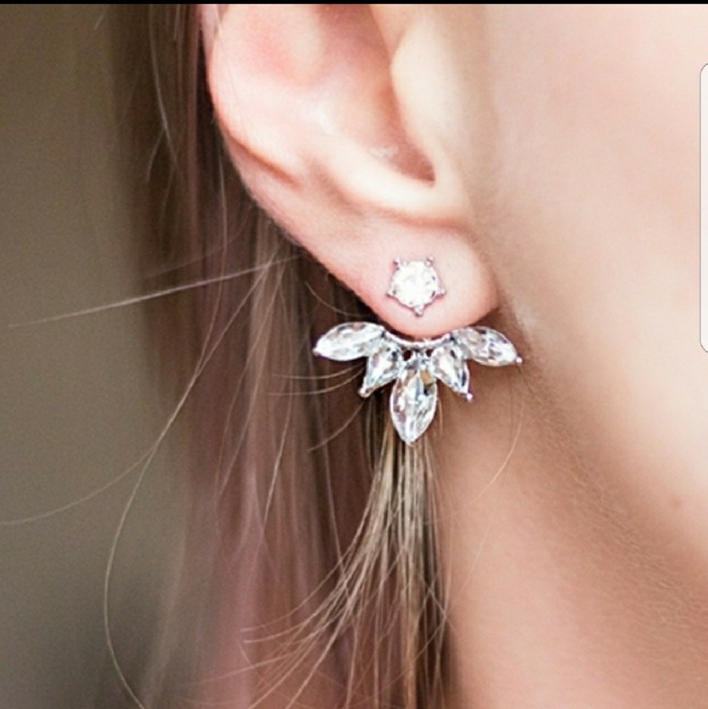 Cuff Clip Leaf Statement Stud Earring - Picture 3 of 4